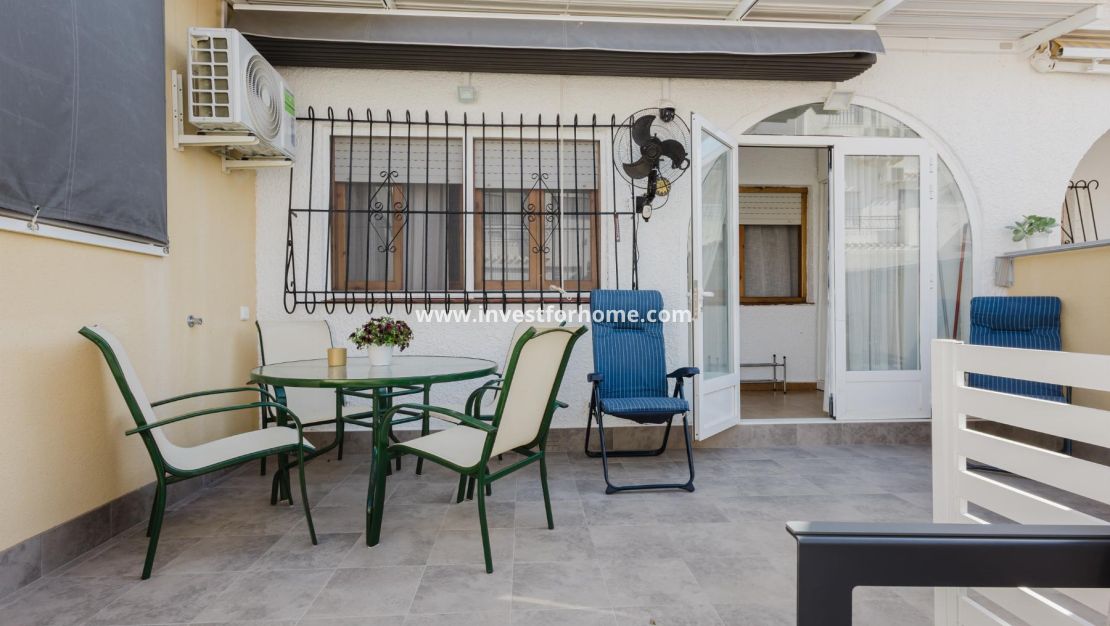 Försäljning - Bungalow - Torrevieja - El Acequión - Los Náufragos