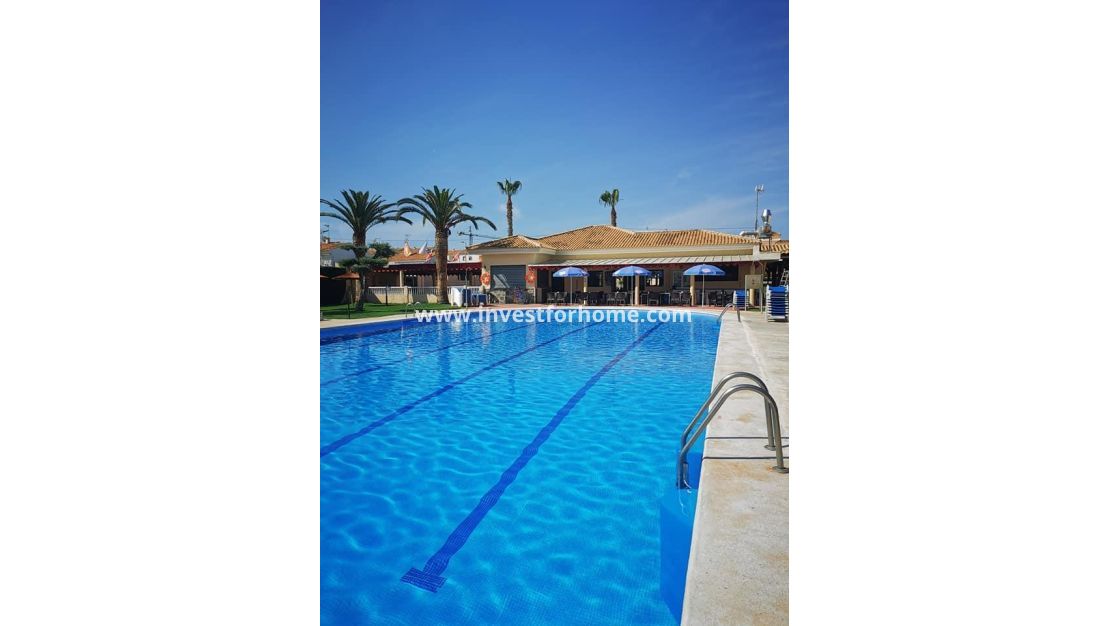 Försäljning - Bungalow - Torrevieja - El Acequión - Los Náufragos