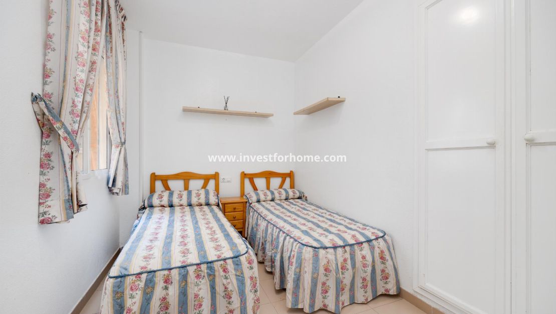 Försäljning - Bungalow - Torrevieja - El Acequión - Los Náufragos
