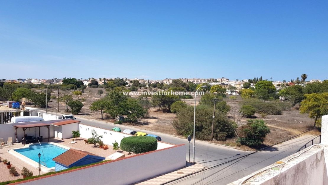 Försäljning - Bungalow - Torrevieja - La Siesta-El Chaparral