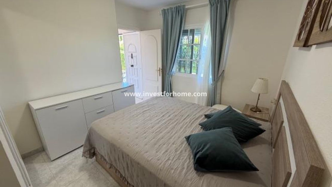 Försäljning - Bungalow - Torrevieja - La Siesta-El Chaparral