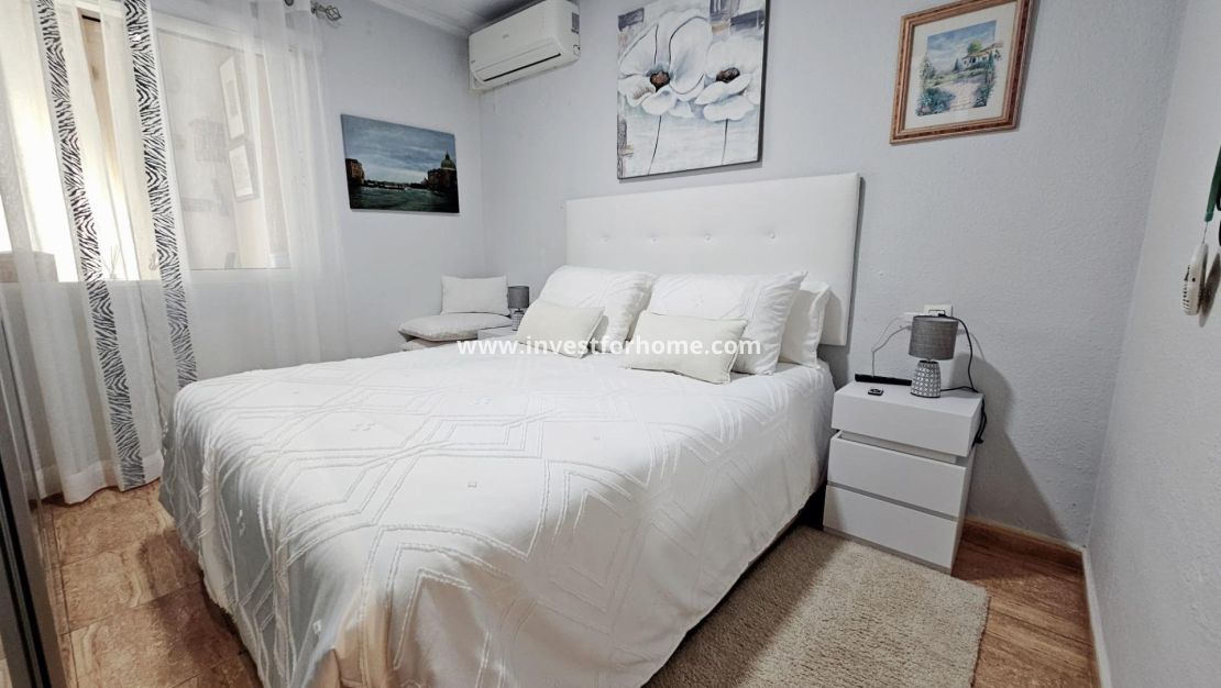 Försäljning - Bungalow - Torrevieja - La Siesta - El Salado - Torreta