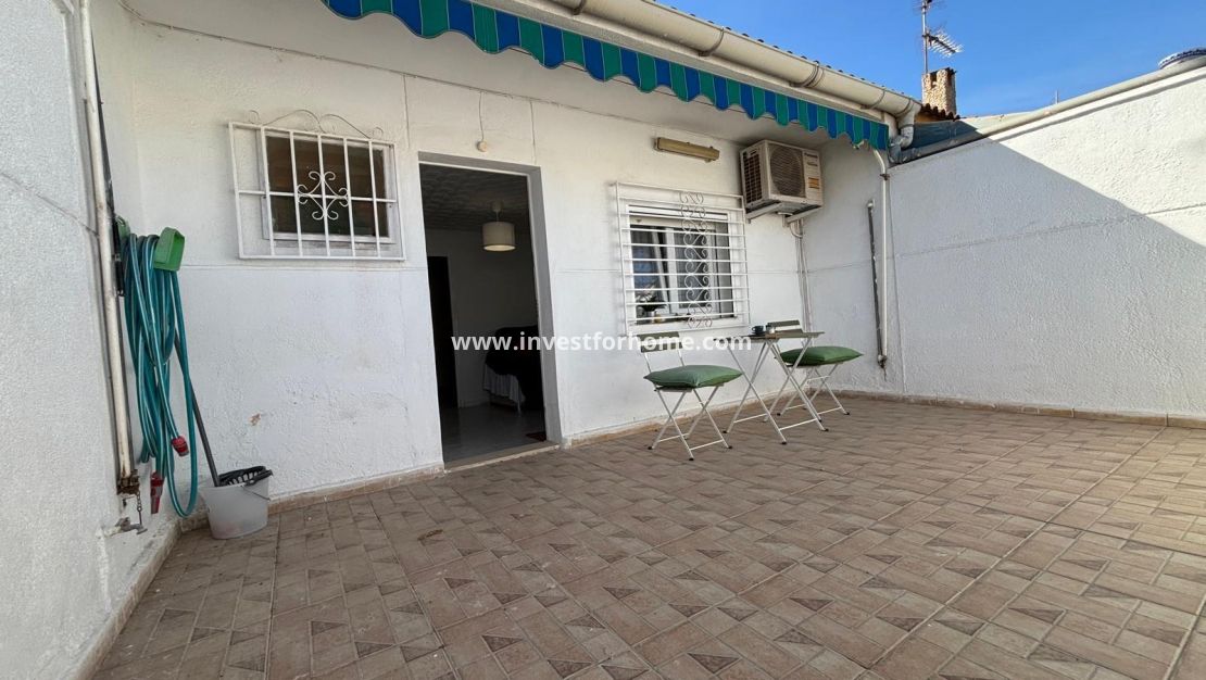 Försäljning - Bungalow - Torrevieja - La Siesta - El Salado - Torreta