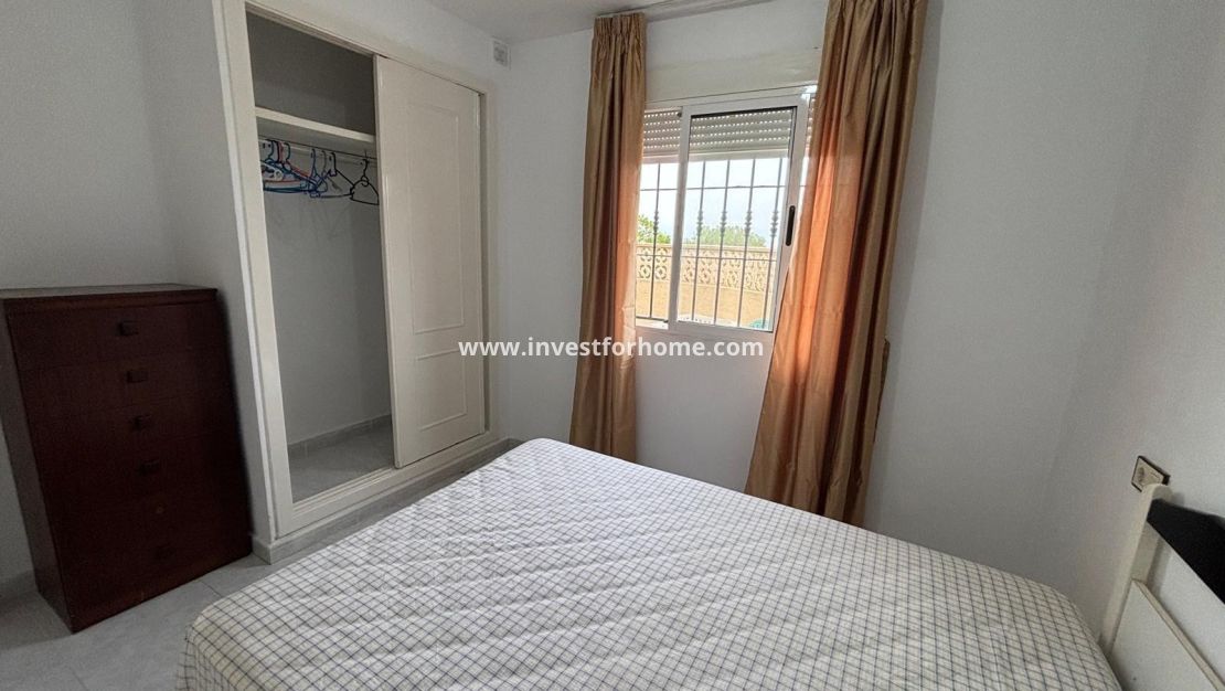 Försäljning - Bungalow - Torrevieja - La Siesta - El Salado - Torreta