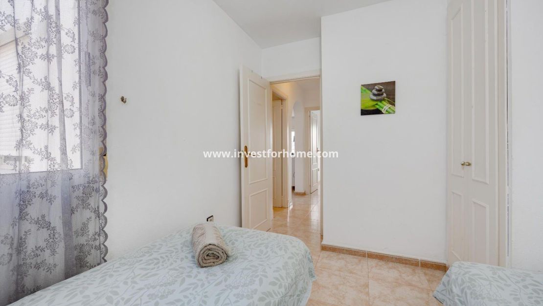 Försäljning - Bungalow - Torrevieja - La Siesta - El Salado - Torreta