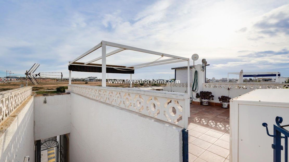 Försäljning - Bungalow - Torrevieja - La Siesta - El Salado - Torreta