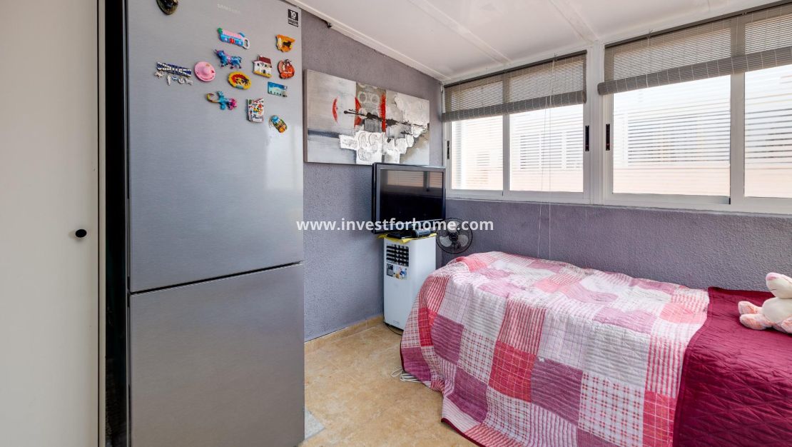 Försäljning - Bungalow - Torrevieja - La Siesta - El Salado - Torreta
