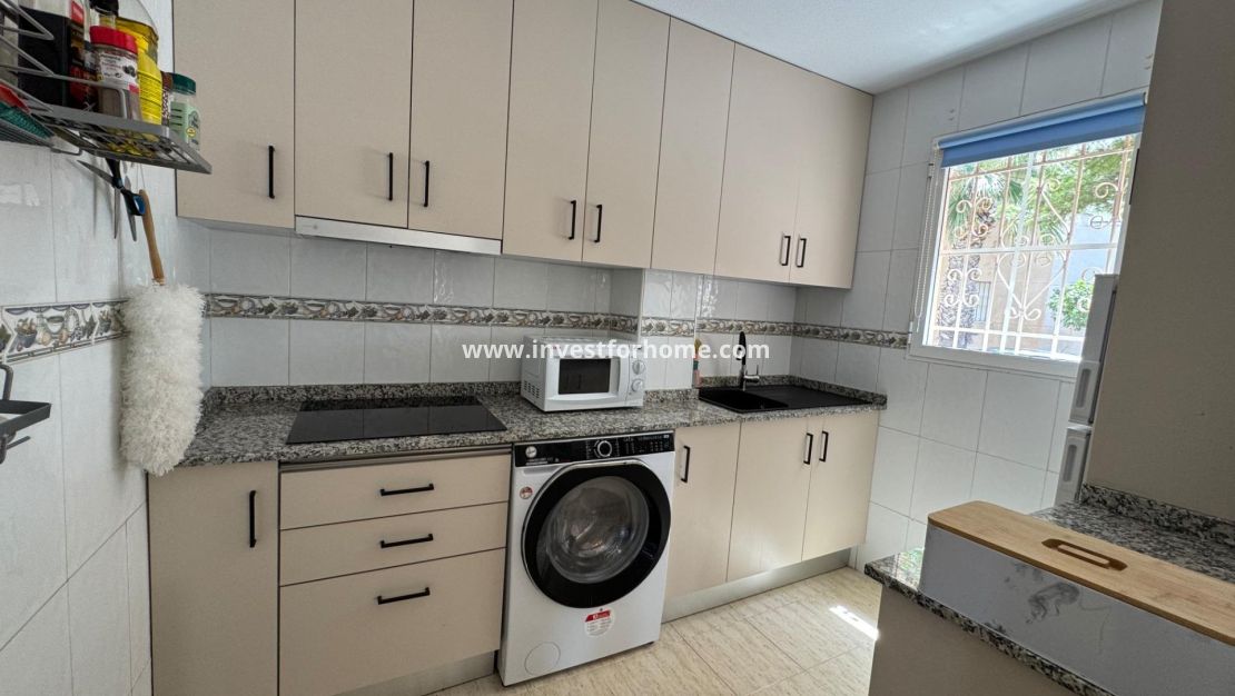 Försäljning - Bungalow - Torrevieja - La Siesta - El Salado - Torreta