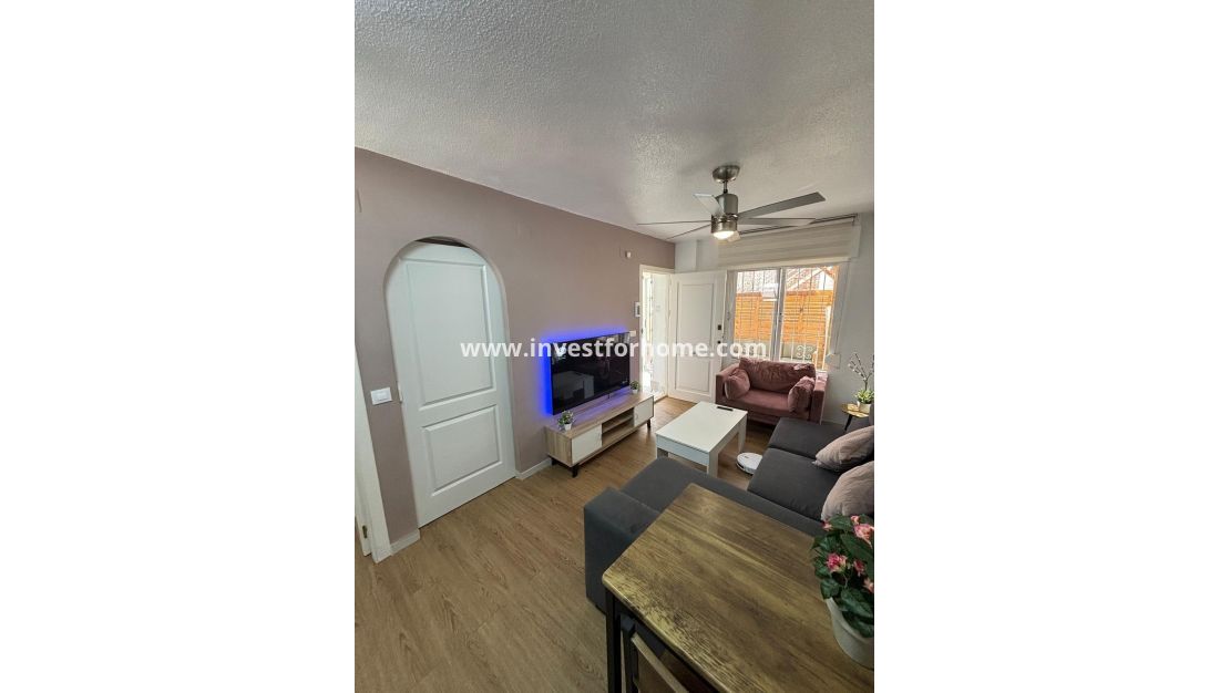 Försäljning - Bungalow - Torrevieja - Los Balcones