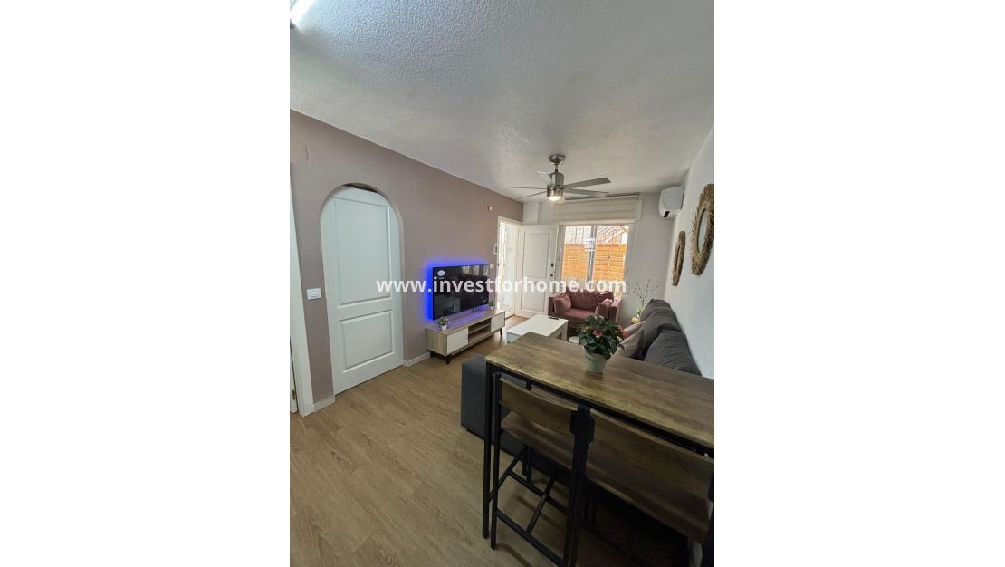 Försäljning - Bungalow - Torrevieja - Los Balcones