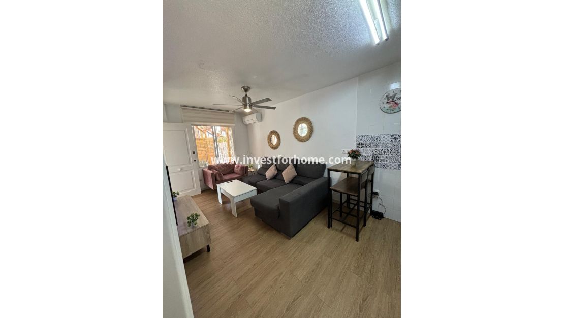 Försäljning - Bungalow - Torrevieja - Los Balcones