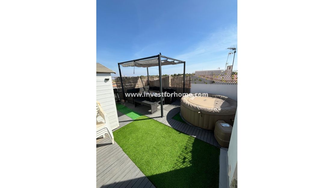 Försäljning - Bungalow - Torrevieja - Los Balcones