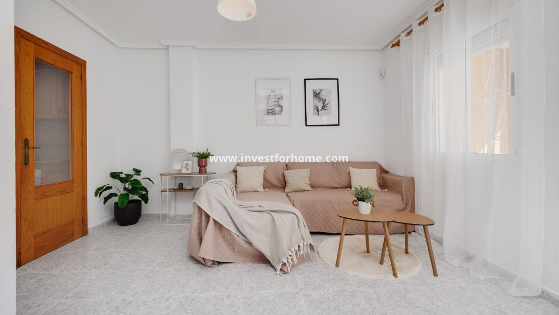 Försäljning - Bungalow - Torrevieja - Nueva Torrevieja - Aguas Nuevas