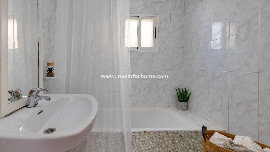 Försäljning - Bungalow - Torrevieja - Nueva Torrevieja - Aguas Nuevas