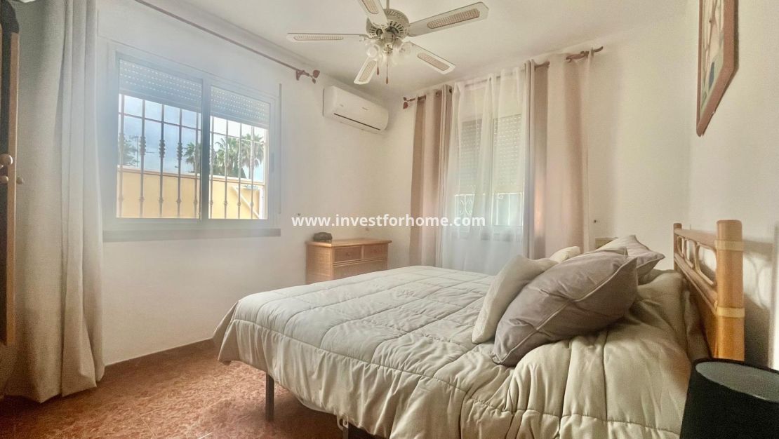 Försäljning - Bungalow - Torrevieja - Paraje Natural