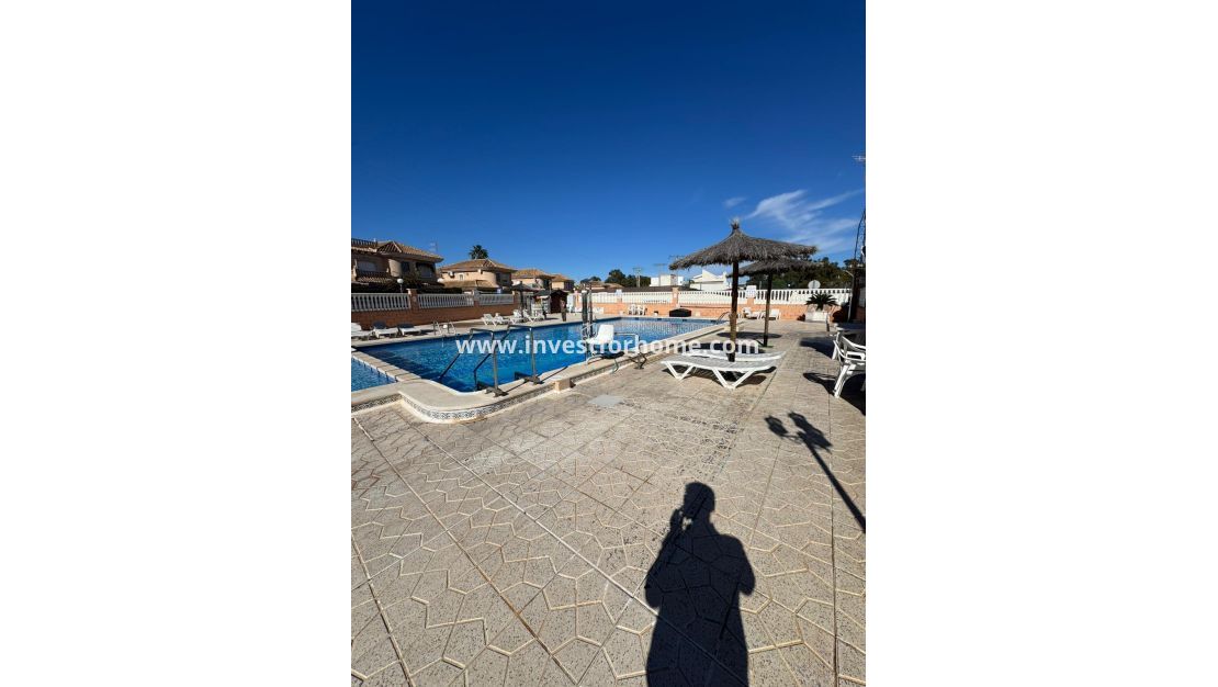 Försäljning - Bungalow - Torrevieja - Punta prima
