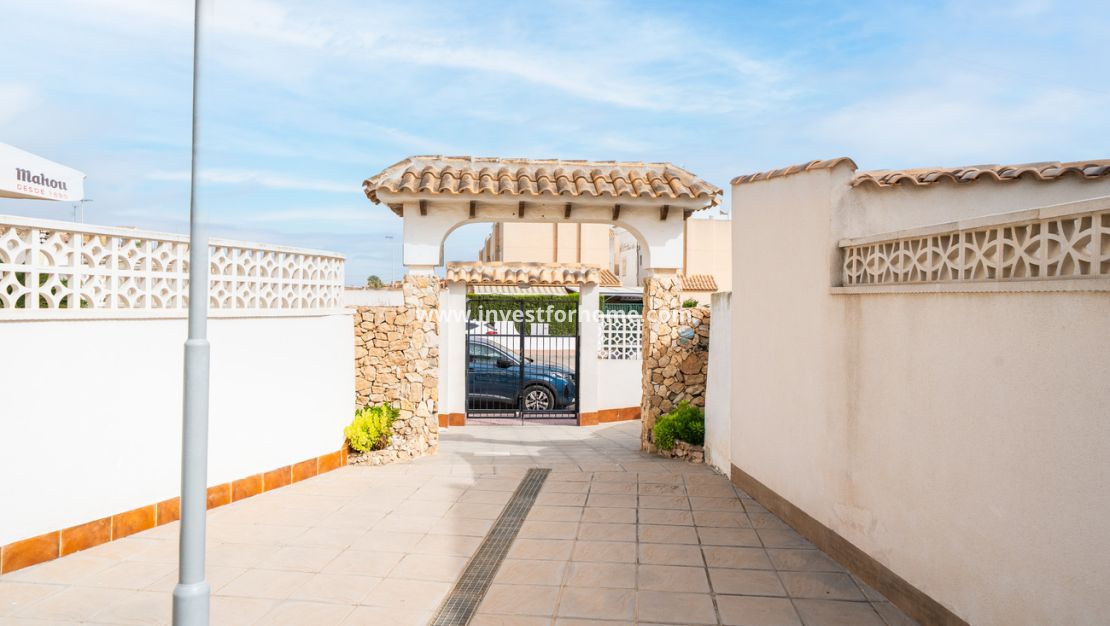 Försäljning - Bungalow - Torrevieja - Torrelamata - La Mata