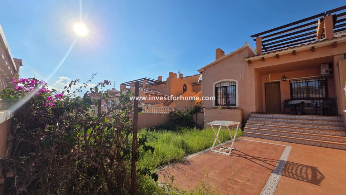 Försäljning - Bungalow - Torrevieja - Zona Los Frutales