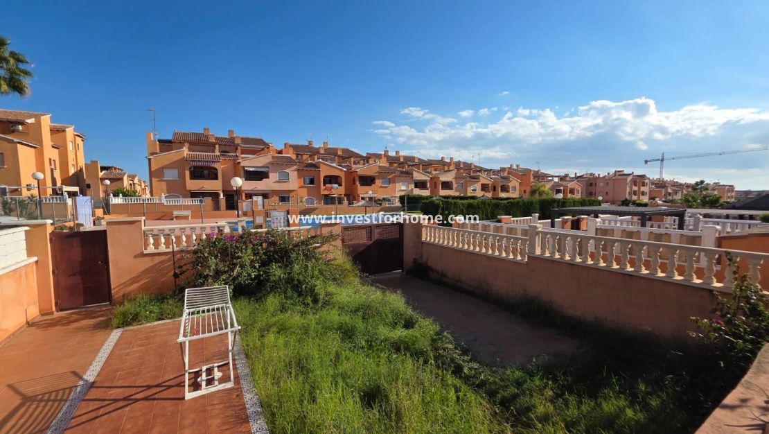 Försäljning - Bungalow - Torrevieja - Zona Los Frutales