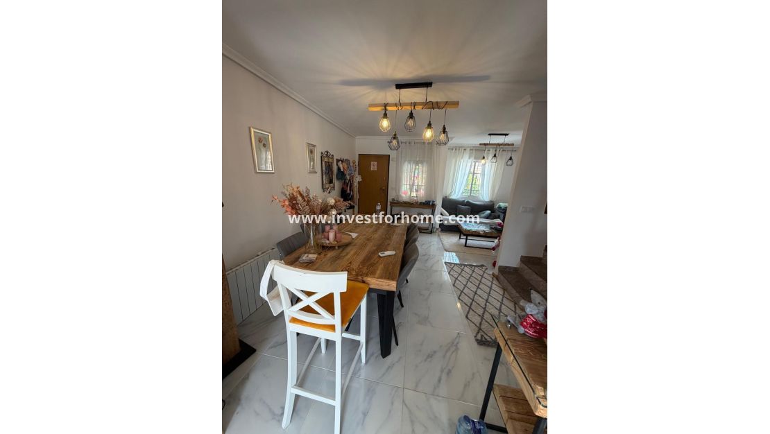 Försäljning - Bungalow - Torrevieja - Zona Los Frutales