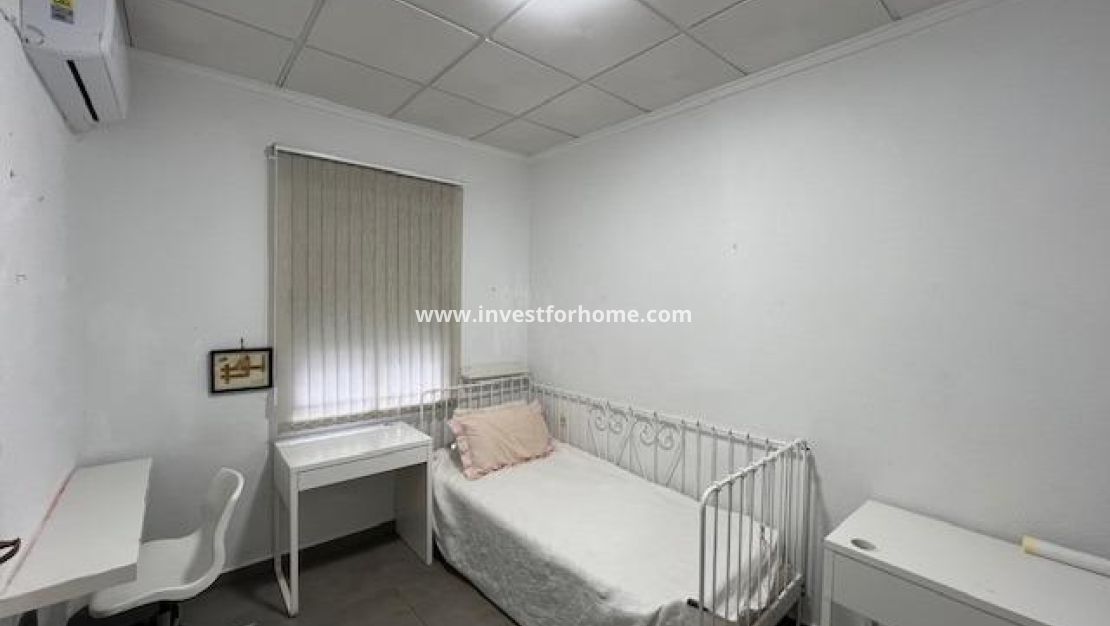 Försäljning - Hus - Dolores - Centro