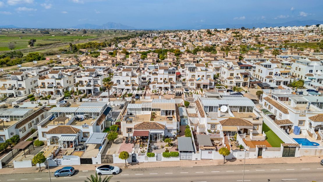Försäljning - Hus - La Marina - Costa Blanca