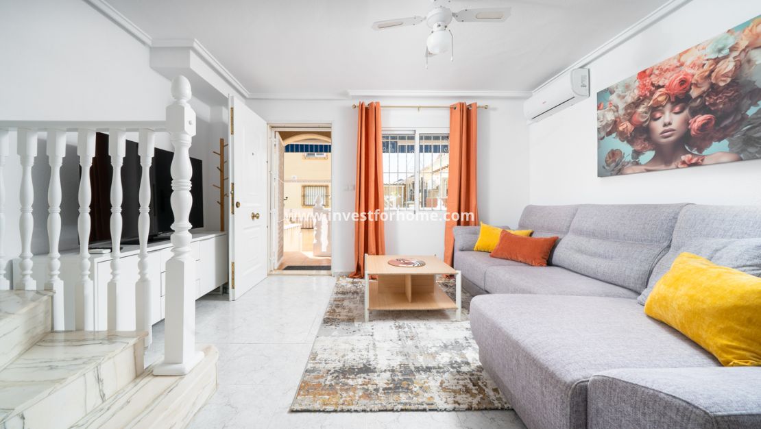 Försäljning - Hus - Orihuela Costa - Los Almendros - La Florida