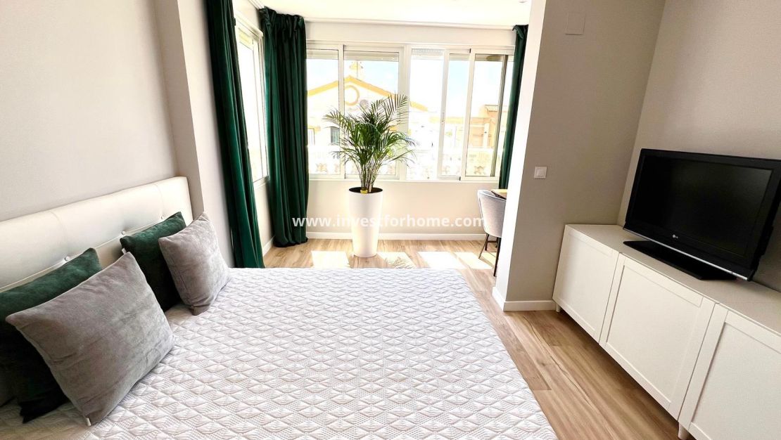 Försäljning - Hus - Orihuela Costa - Urbanización Perla Del Mar