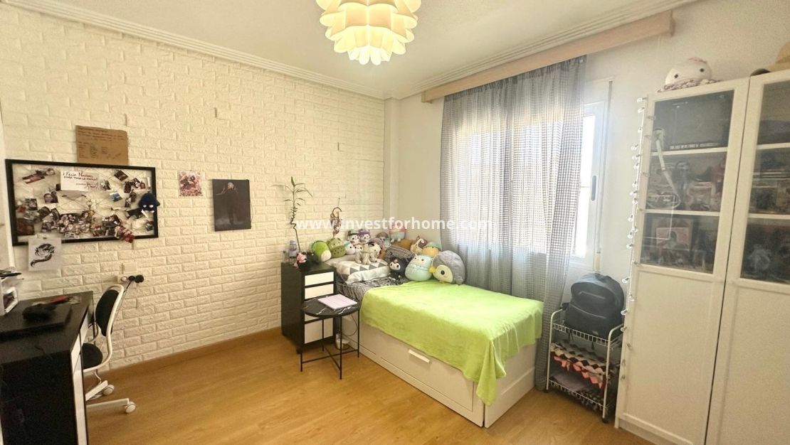 Försäljning - Hus - Orihuela Costa - Urbanización Perla Del Mar