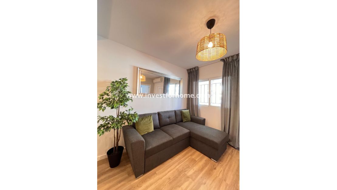 Försäljning - Hus - Orihuela Costa - Urbanización Perla Del Mar