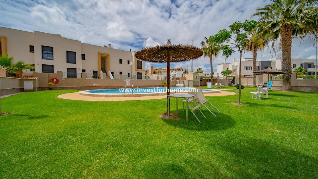 Försäljning - Hus - Orihuela Costa - Villamartin Pau 26