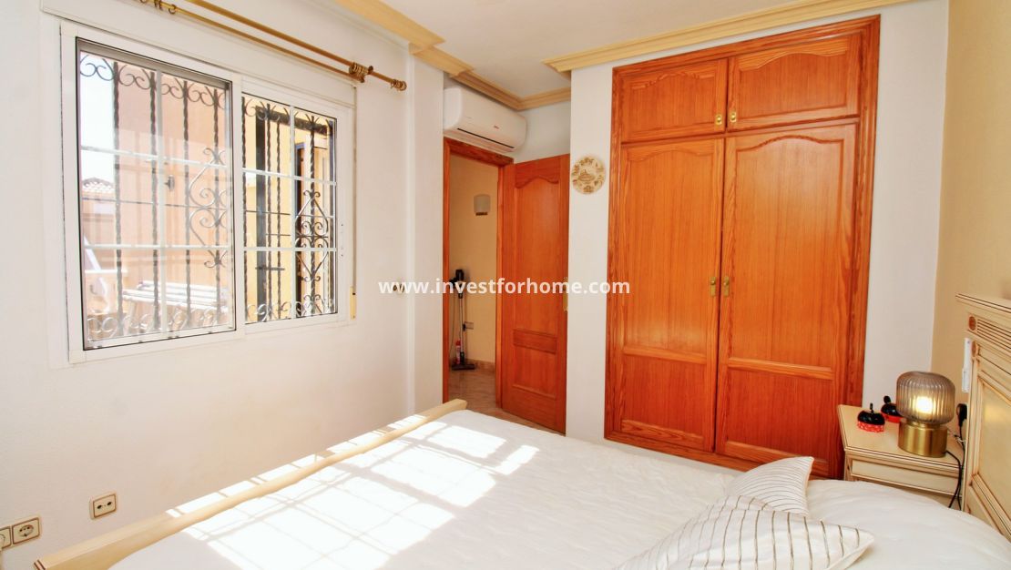 Försäljning - Hus - Orihuela Costa - Villamartín