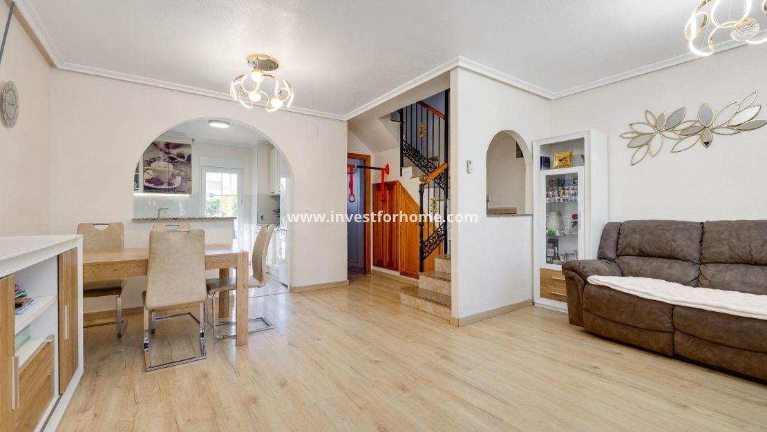 Försäljning - Hus - Torrevieja - aguas nuevas