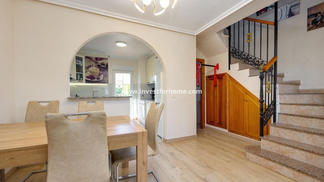 Försäljning - Hus - Torrevieja - aguas nuevas