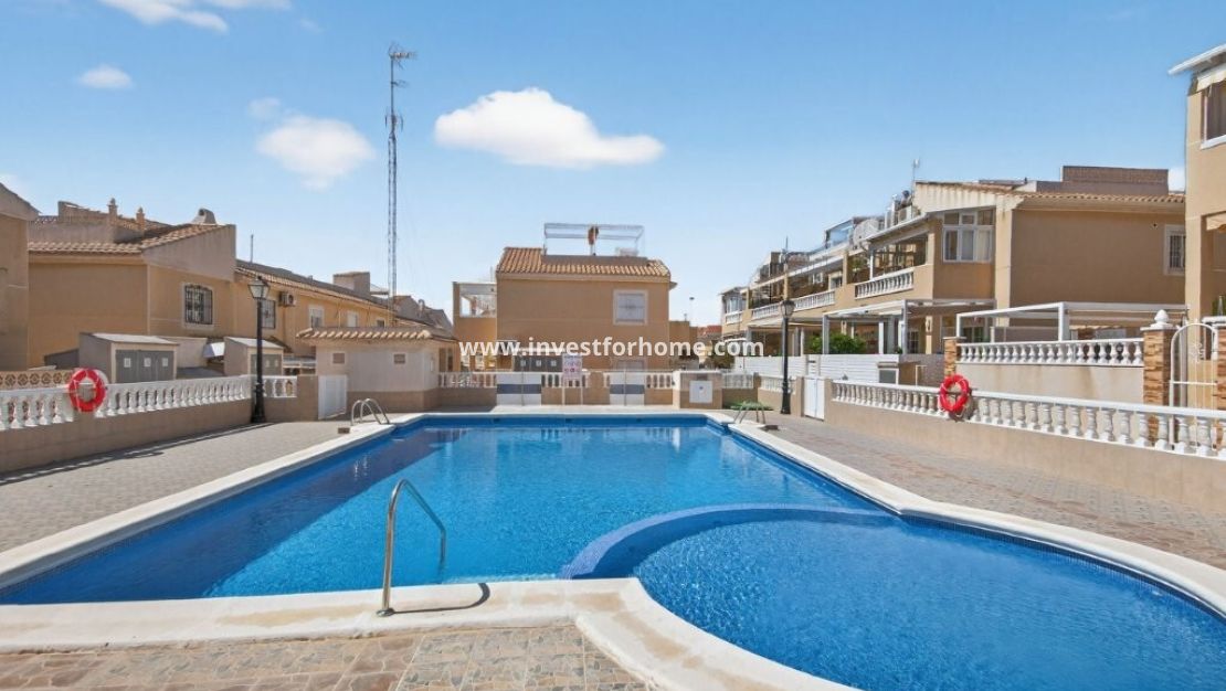Försäljning - Hus - Torrevieja - aguas nuevas