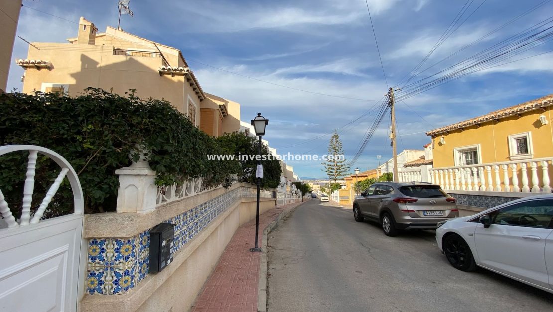 Försäljning - Hus - Torrevieja - Costa Blanca
