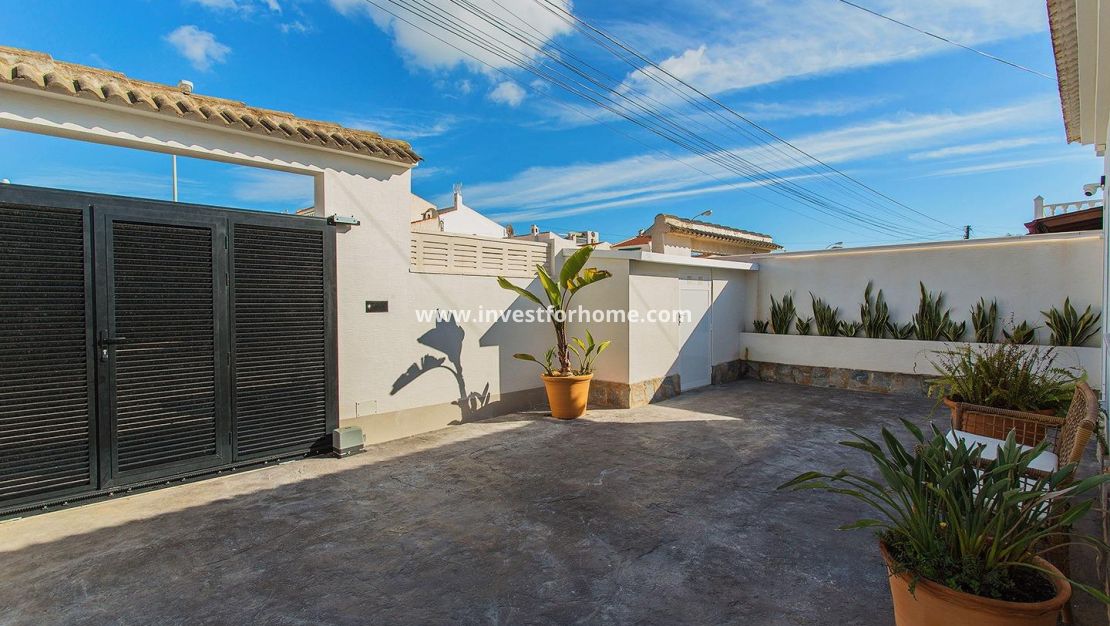 Försäljning - Hus - Torrevieja - La Siesta-El Chaparral
