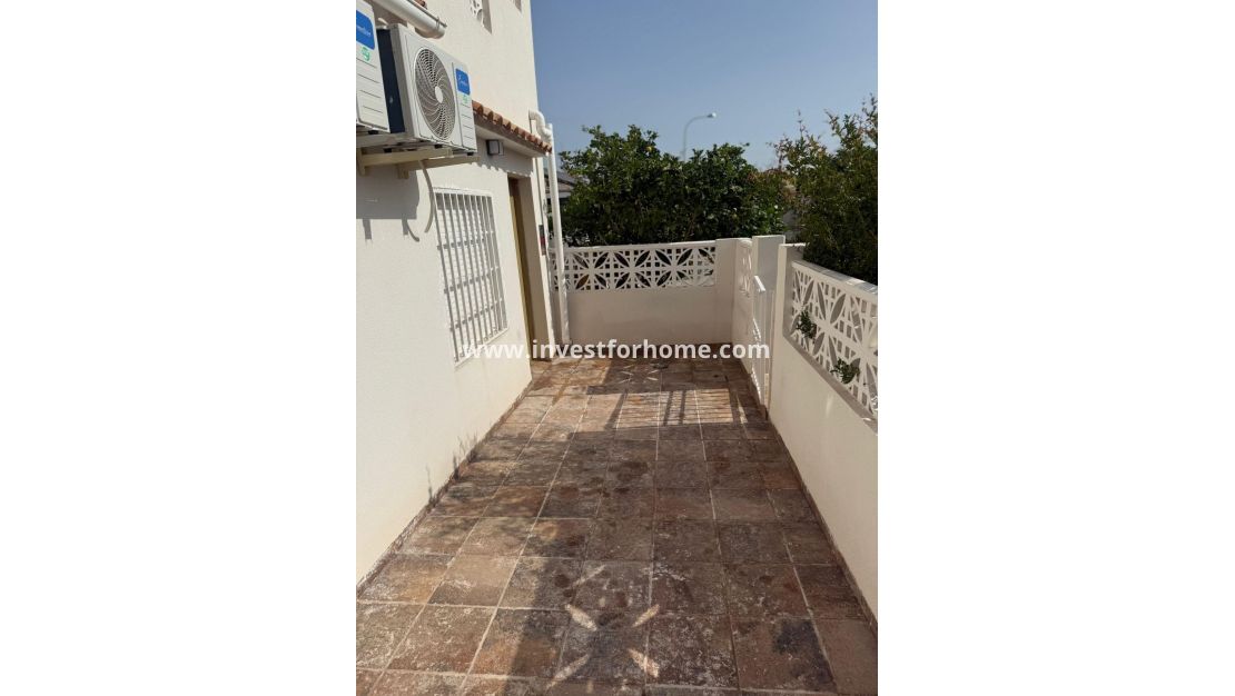 Försäljning - Hus - Torrevieja - La Siesta - El Salado - Torreta