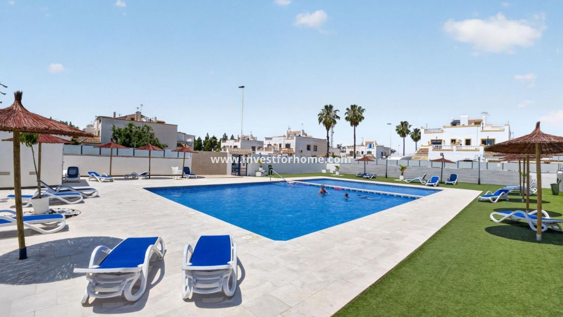 Försäljning - Hus - Torrevieja - La Siesta - El Salado - Torreta