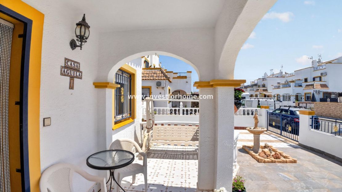 Försäljning - Hus - Torrevieja - La Siesta - El Salado - Torreta