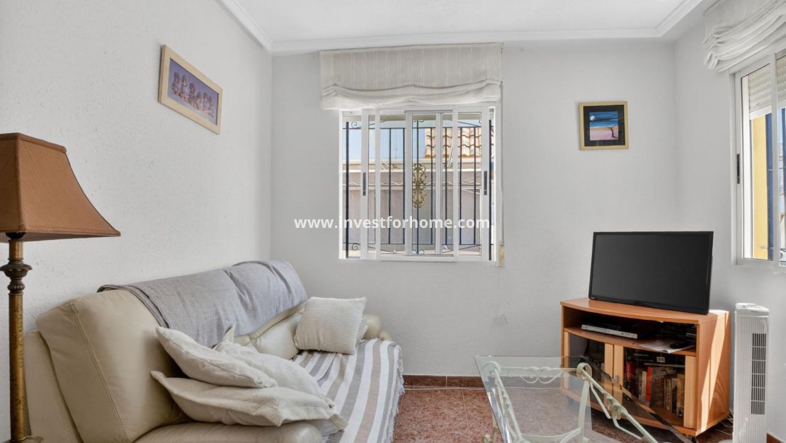 Försäljning - Hus - Torrevieja - La Siesta - El Salado - Torreta