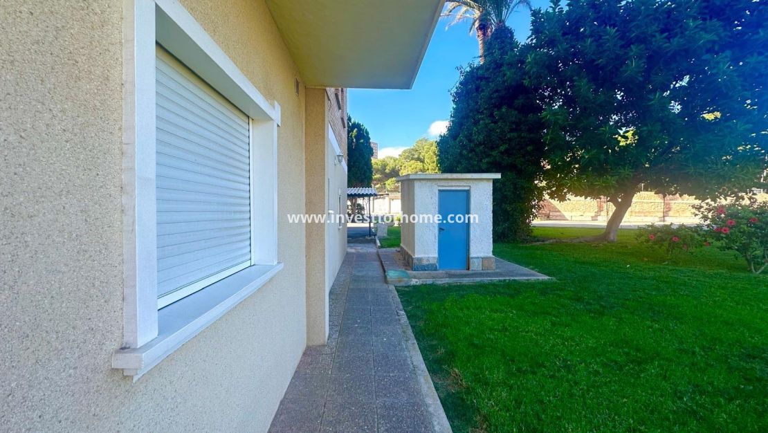 Försäljning - Lägenhet - Orihuela Costa - Altos De Campoamor