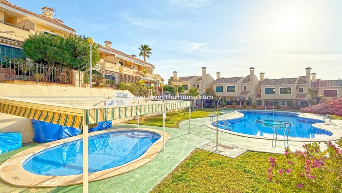 Försäljning - Lägenhet - Orihuela Costa - Costa Blanca