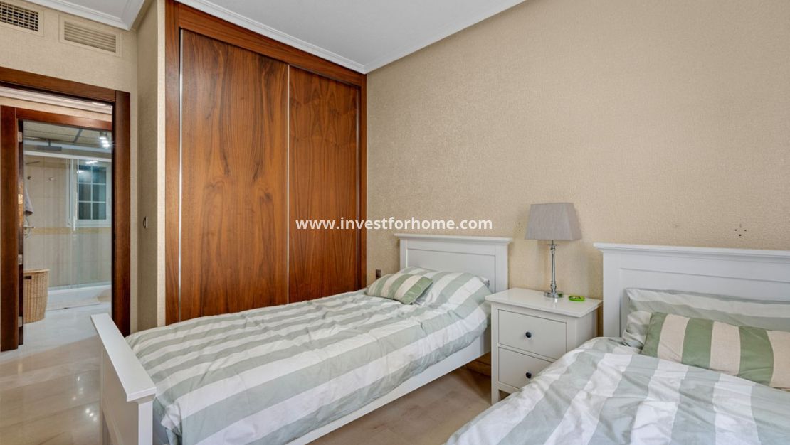 Försäljning - Lägenhet - Orihuela Costa - Costa Blanca