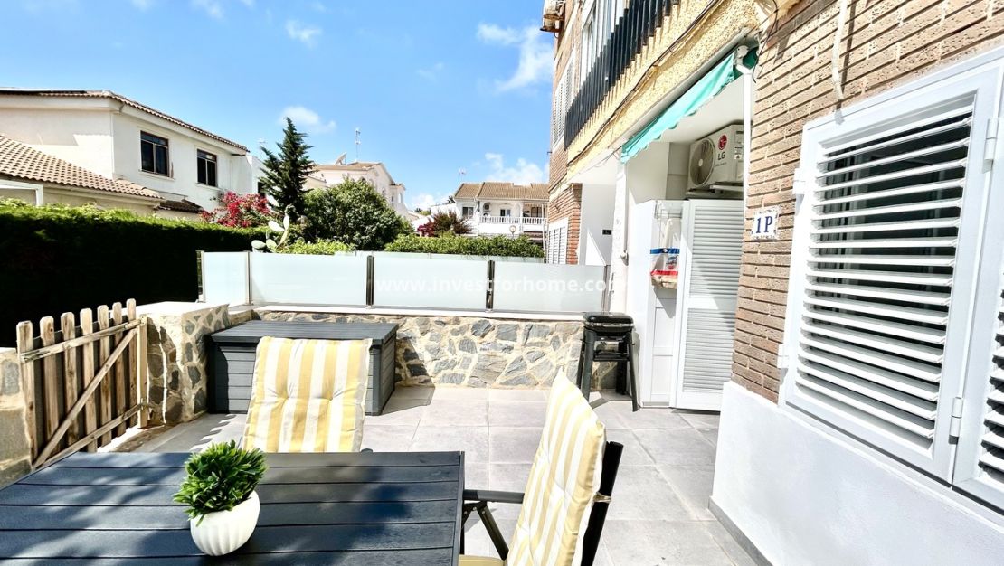 Försäljning - Lägenhet - Orihuela Costa - Costa Blanca