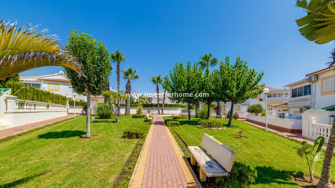 Försäljning - Lägenhet - Orihuela Costa - Costa Blanca