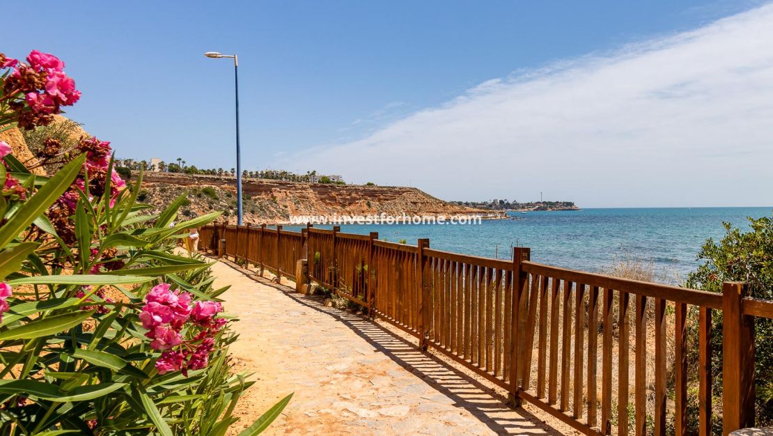 Försäljning - Lägenhet - Orihuela Costa - Dehesa De Campoamor