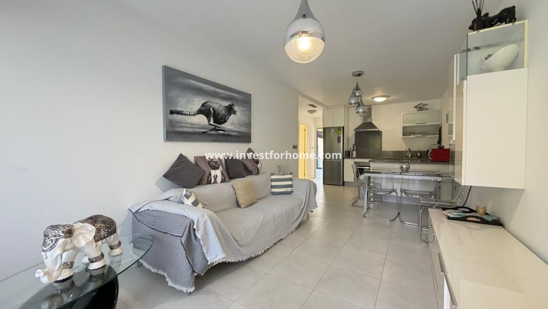 Försäljning - Lägenhet - Orihuela Costa - Dehesa De Campoamor