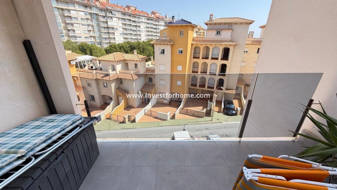 Försäljning - Lägenhet - Orihuela Costa - Dehesa De Campoamor