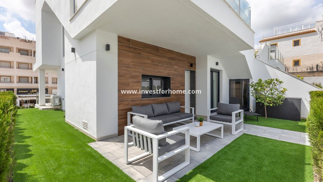 Försäljning - Lägenhet - Orihuela Costa - Entre Naranjos Vistabella Golf